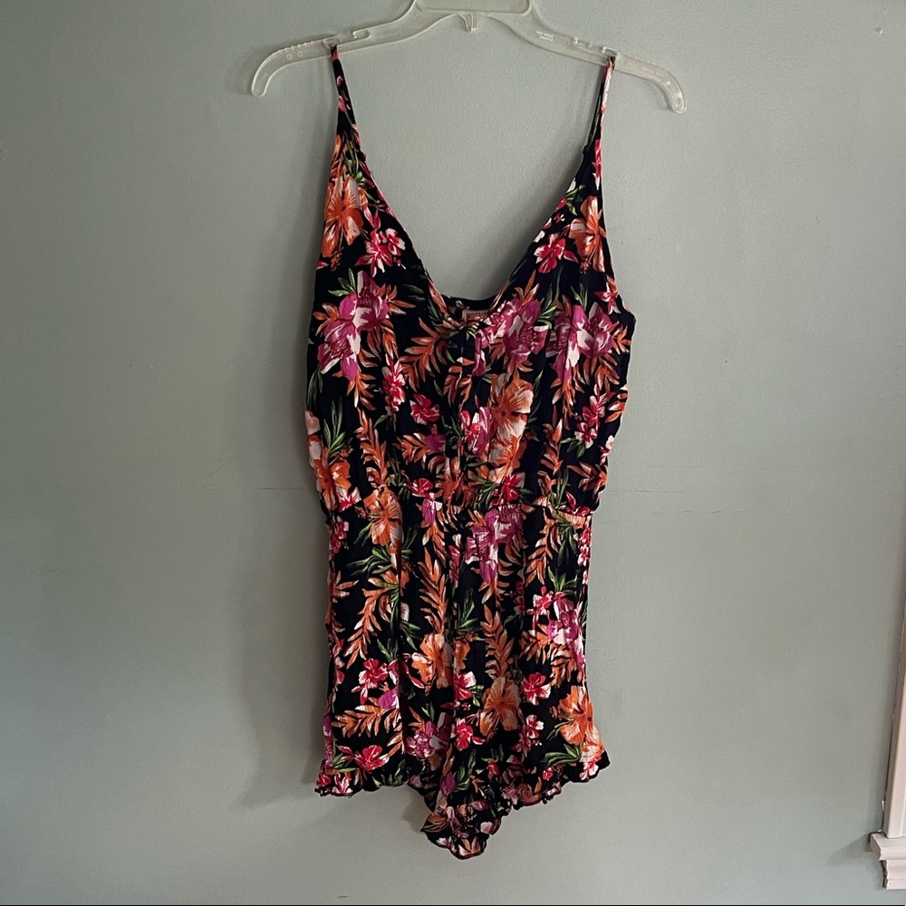 NWOT Floral Romper